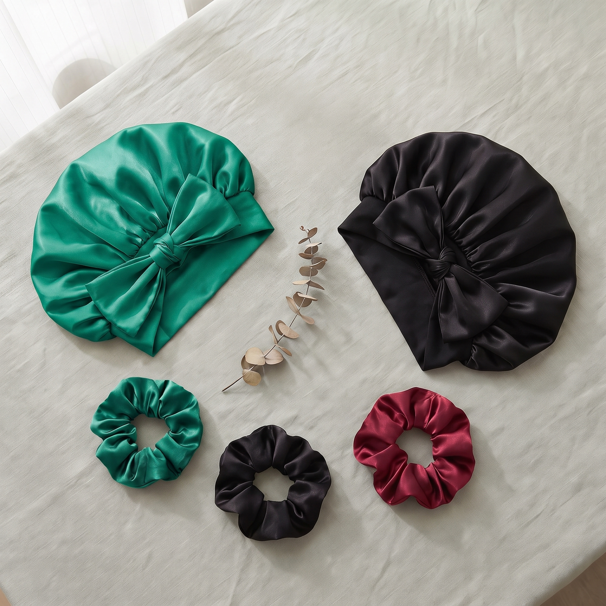 Curl-Safe Bonnet Set — Satin Sleep Bonnet + 3 Scrunchies
